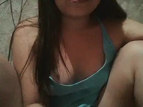 Beatrice143 online show from 12-27-24, 08:24