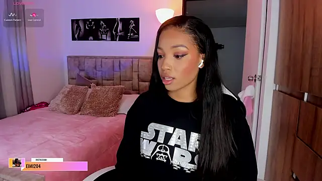 Snapshot of eimi_space chatting on 12-25-24, 11:42 eimi space online show from 12-25-24, 11:42