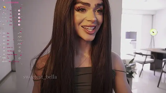 Snapshot of sweetest_bella chatting on 07-24-26, 04:16 sweetest bella online show from 07-24-26, 04:16