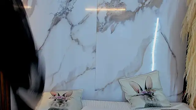 hannahill69 online show from 02-19-25, 10:45