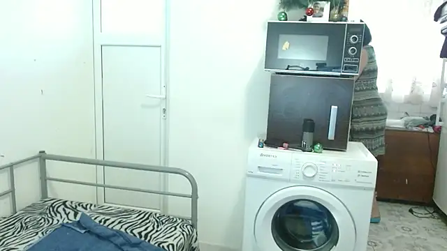 RidemerafSuzana online show from 02-25-25, 01:28