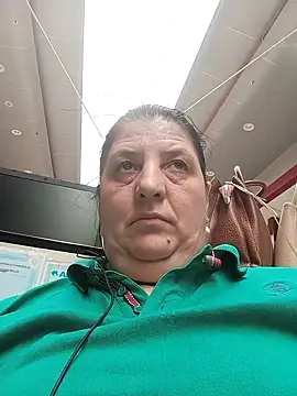 Snapshot of RidemerafSuzana chatting on 03-23-26, 09:46 RidemerafSuzana online show from 03-23-26, 09:46