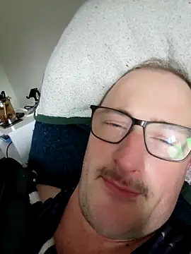 Snapshot of gdawg78 chatting on 11-21-25, 09:24 gdawg78 online show from 11-21-25, 09:24