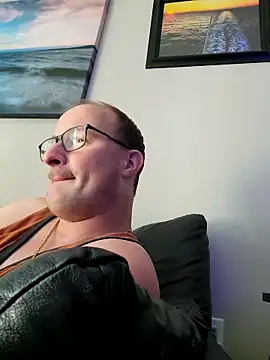 Snapshot of gdawg78 chatting on 05-06-26, 11:54 gdawg78 online show from 05-06-26, 11:54