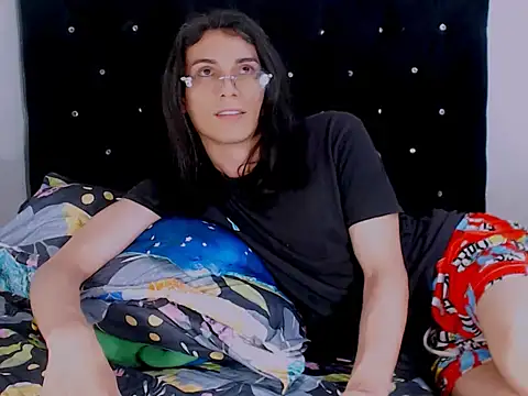 camii extrange online show from 03-31-26, 07:36