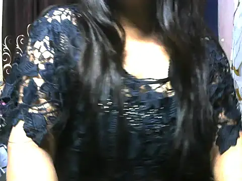 Snapshot of Bold-Radhika chatting on 10-24-25, 08:33 Bold-Radhika online show from 10-24-25, 08:33