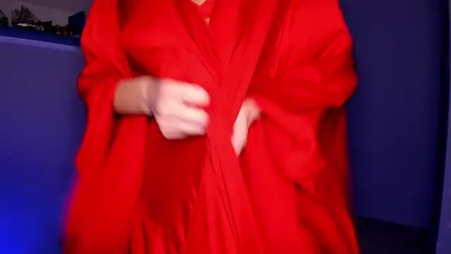 Snapshot of CassiaBlade1 chatting on 01-05-25, 07:07 CassiaBlade1 online show from 01-05-25, 07:07