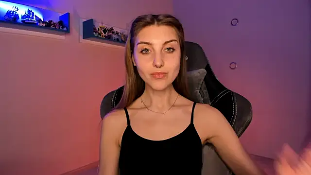 Snapshot of CassiaBlade1 chatting on 02-04-25, 07:22 CassiaBlade1 online show from 02-04-25, 07:22