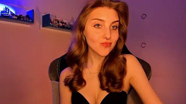 Snapshot of CassiaBlade1 chatting on 02-17-25, 07:21 CassiaBlade1 online show from 02-17-25, 07:21