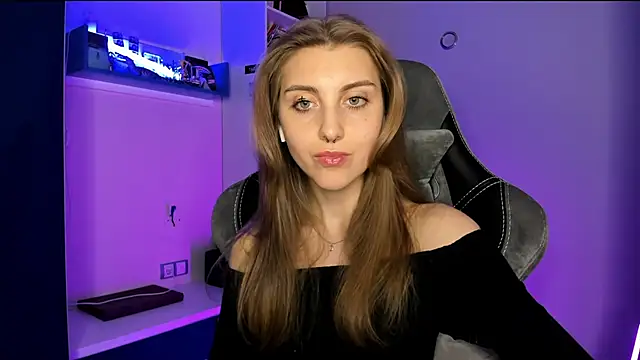 Snapshot of CassiaBlade1 chatting on 03-07-25, 07:16 CassiaBlade1 online show from 03-07-25, 07:16