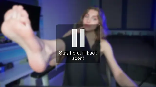 Snapshot of CassiaBlade1 chatting on 10-21-25, 03:02 CassiaBlade1 online show from 10-21-25, 03:02