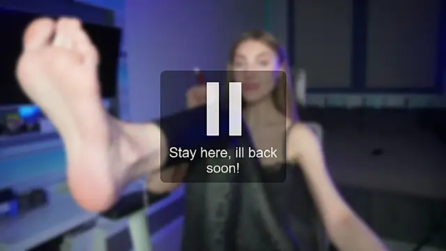 Snapshot of CassiaBlade1 chatting on 10-29-25, 04:31 CassiaBlade1 online show from 10-29-25, 04:31