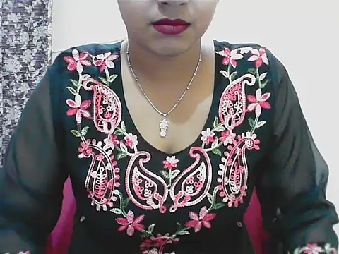 LovingPihu online show from 05-11-26, 05:35