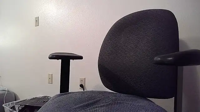 TrevorSteele online show from 01-09-26, 04:48