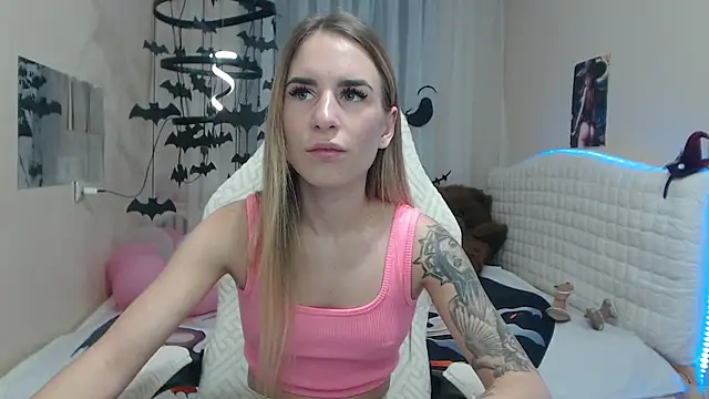 DeboraHorny online show from 10-31-25, 07:09