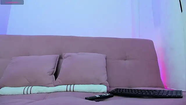 Snapshot of Danny__Smith chatting on 12-24-24, 10:55 Danny Smith online show from 12-24-24, 10:55