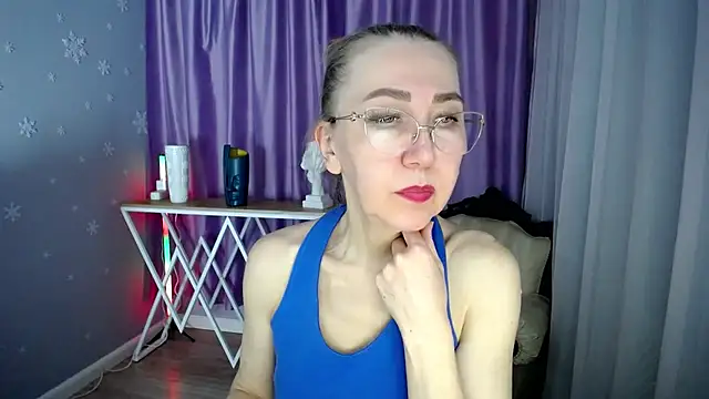 queen a n i online show from 02-24-25, 06:38