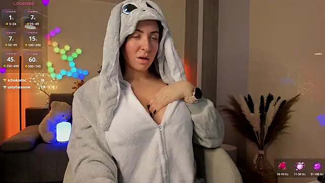 victorias world online show from 11-27-25, 05:37