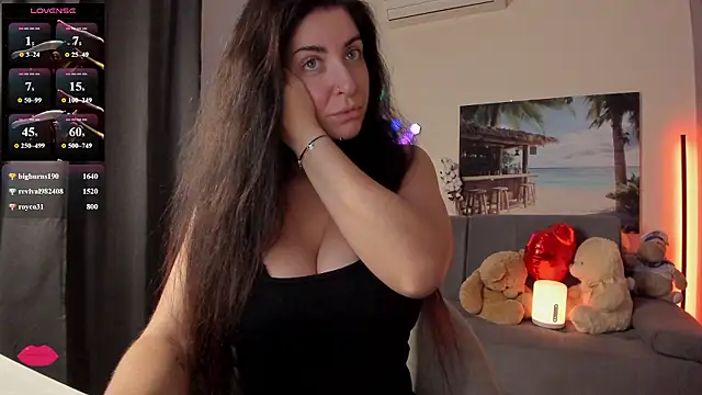 victorias world online show from 07-14-26, 05:18