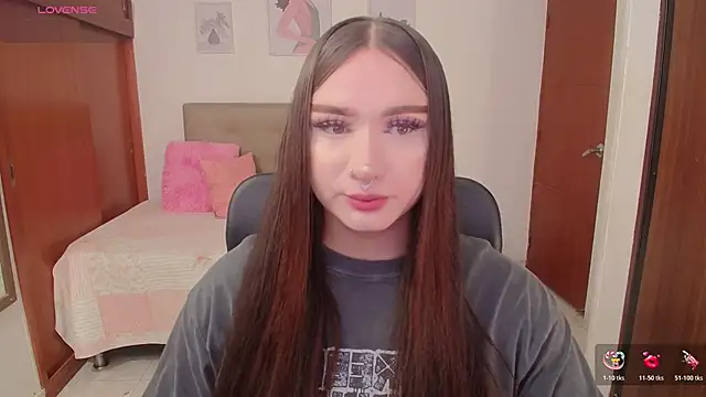 Miley Baker online show from 11-25-25, 02:39