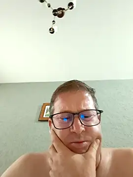 tavio1 online show from 02-15-26, 08:05