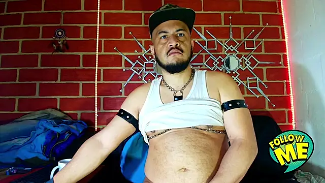 the master foal  online show from 09-28-25, 02:33