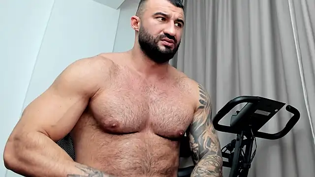 MuscleJohn online show from 12-27-24, 10:05