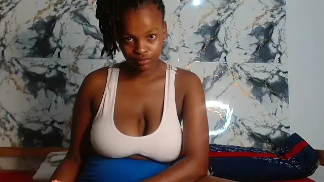 Snapshot of BlondQ2003 chatting on 03-31-26, 11:38 BlondQ2003 online show from 03-31-26, 11:38