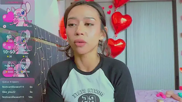 Mia Tin online show from 02-16-25, 08:43