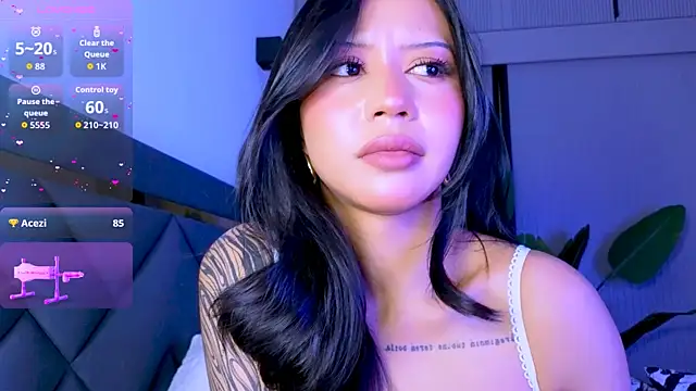 Mia Tin online show from 07-16-26, 04:46