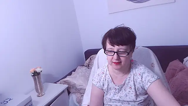 ChristaRose online show from 09-24-25, 08:23