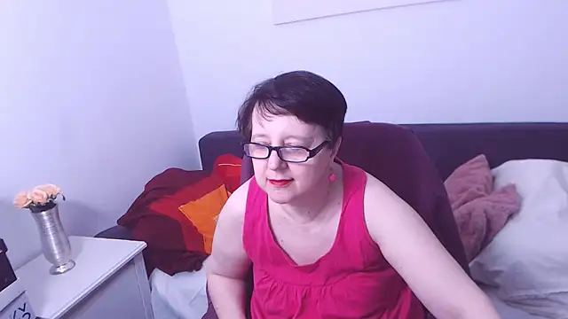 ChristaRose online show from 10-15-25, 12:22