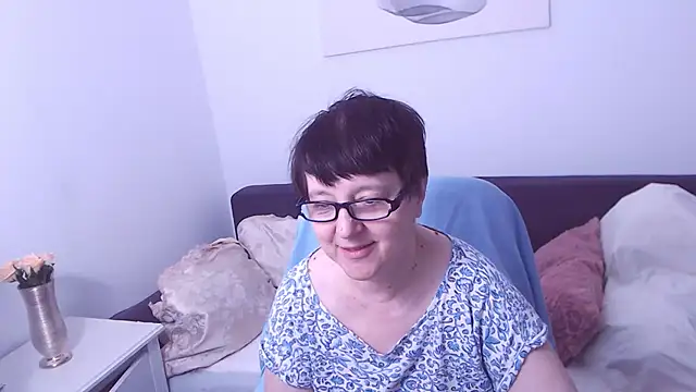 ChristaRose online show from 11-13-25, 11:58