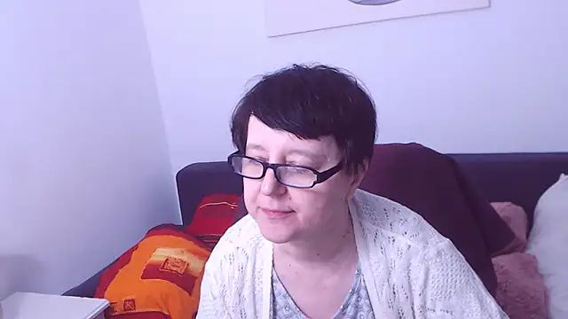 ChristaRose online show from 11-29-25, 11:19