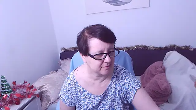 ChristaRose online show from 12-14-25, 02:11