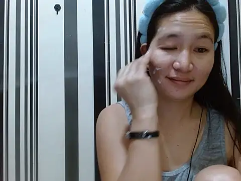 angel pussie online show from 10-23-25, 09:24