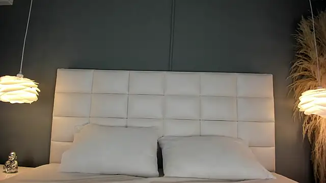 AnaisClark online show from 03-08-25, 11:27