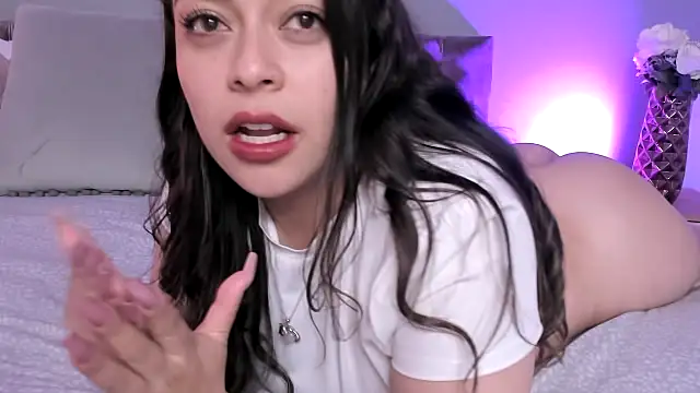 Nicolle W online show from 03-10-25, 06:01