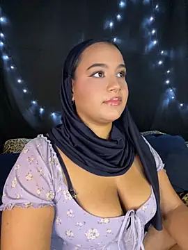 Maryam yamal online show from 11-07-25, 08:42