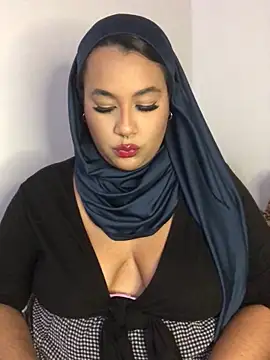 Maryam yamal online show from 03-15-26, 08:48