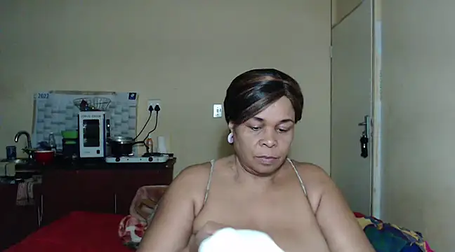 Snapshot of Mydreamgirrl chatting on 02-27-25, 06:20 Mydreamgirrl online show from 02-27-25, 06:20