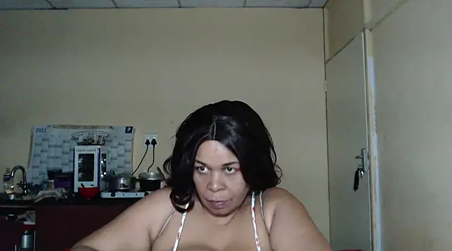 Snapshot of Mydreamgirrl chatting on 03-08-25, 10:34 Mydreamgirrl online show from 03-08-25, 10:34