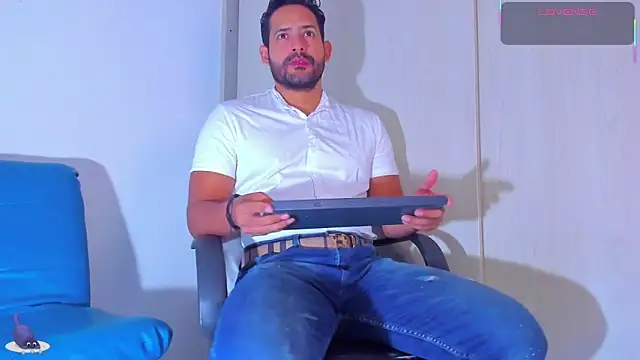 Snapshot of JorsMontero chatting on 03-03-25, 01:09 JorsMontero online show from 03-03-25, 01:09