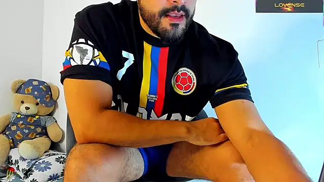 Snapshot of JorsMontero chatting on 11-11-25, 09:37 JorsMontero online show from 11-11-25, 09:37