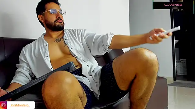 Snapshot of JorsMontero chatting on 05-21-26, 01:29 JorsMontero online show from 05-21-26, 01:29