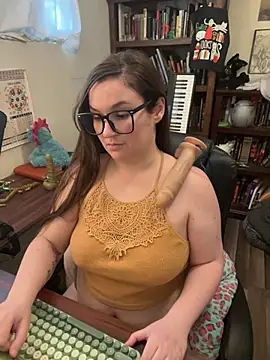 Snapshot of Adobe_Angel chatting on 02-01-25, 11:06 Adobe Angel online show from 02-01-25, 11:06