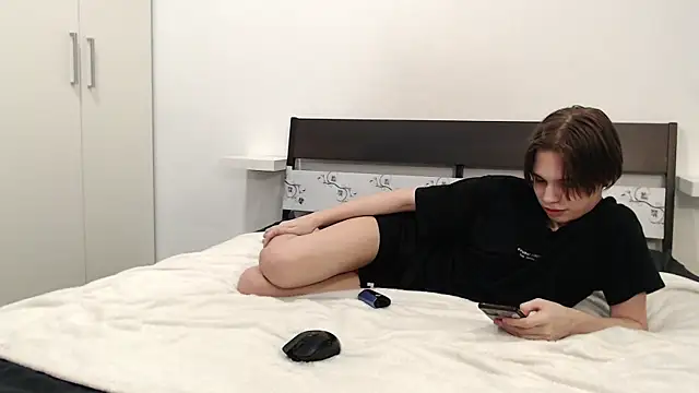Snapshot of BlakeGumball chatting on 07-17-26, 10:25 BlakeGumball online show from 07-17-26, 10:25