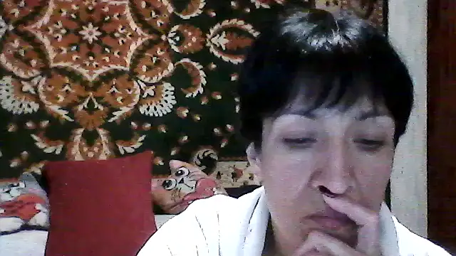 SunnyAmorre online show from 04-01-26, 01:41