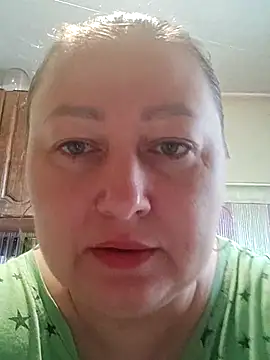 Snapshot of Rini333 chatting on 07-10-26, 09:12 Rini333 online show from 07-10-26, 09:12