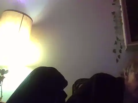 jck1m0t online show from 12-04-24, 07:39